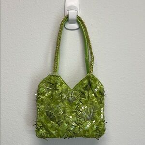 ✨Gorgeous Green Beaded Shoulder Bag!! 💚